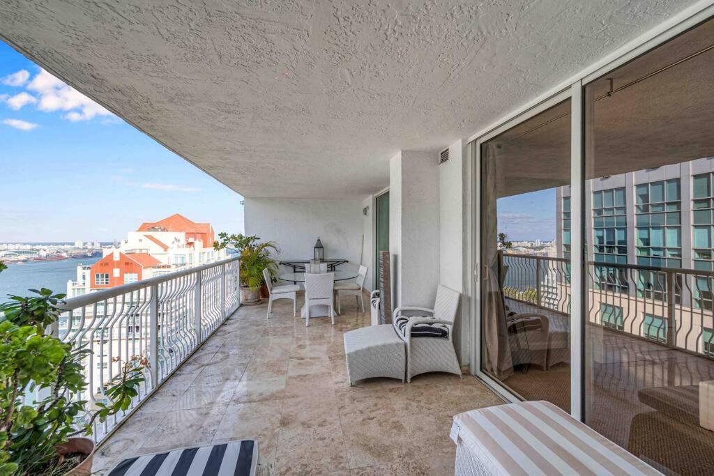 Apartamento Ph 41st Floor 3 Bed • Brickell • Ocean View *